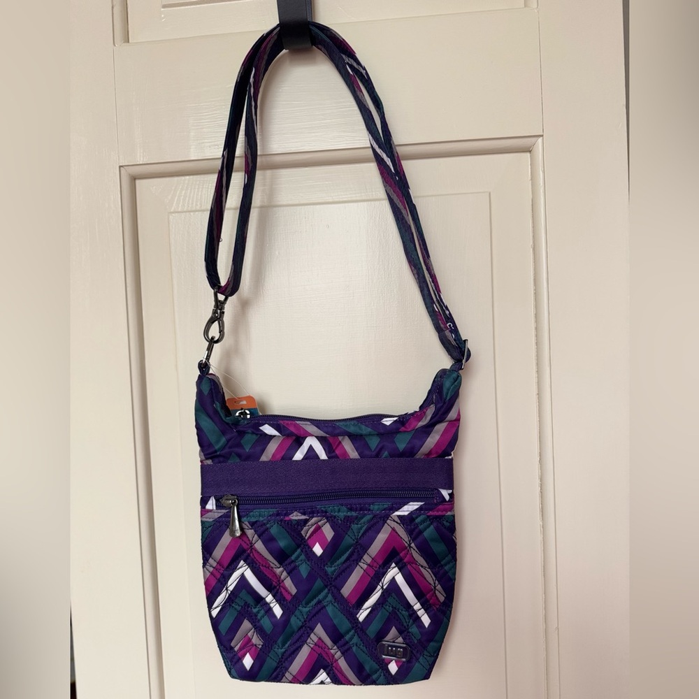NWT Lug RFID crossbody bag chevron print small - Picture 3 of 3